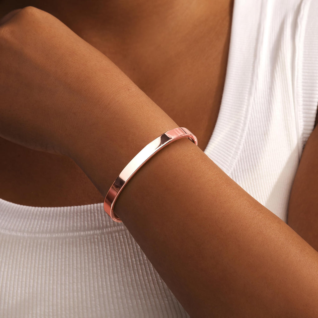 Gokeey Gold Bracelets Set for Women Non Tarnish, Waterproof 14K Gold Plated Sterling Silver Chunky Cuff Bracelet Stackable Gold Bangles Bracelet for Women Trendy Fashion Accessories Tie Knot Cuban Rope Paperclip Beaded Bracelet Stack Jewelry Mothers Day G
